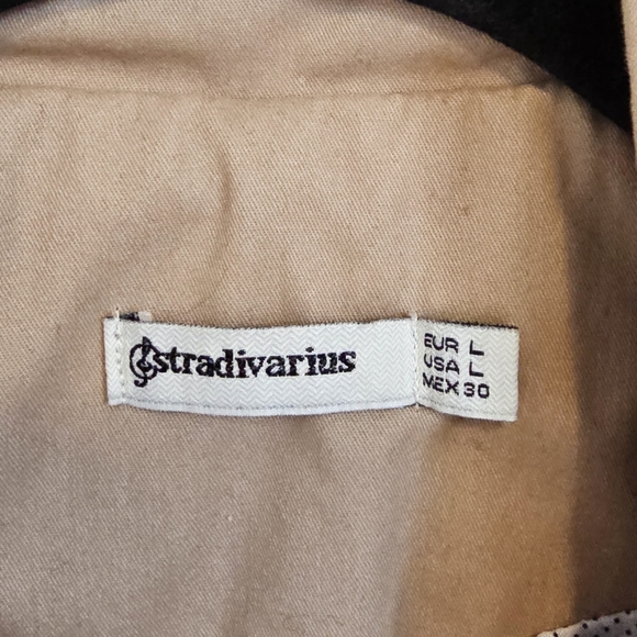 Stradivarius Short Trench Coat - Picture 6 of 12
